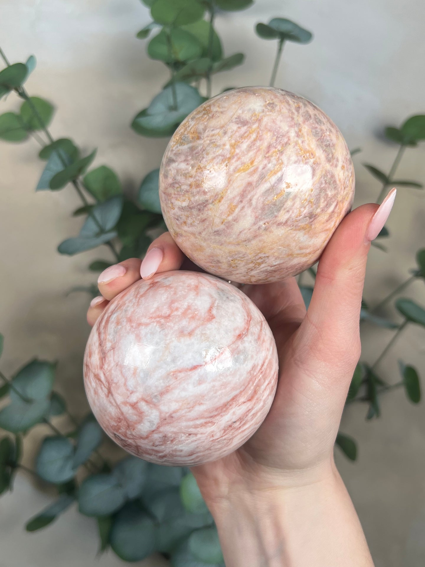 Pink Marble Spheres (intuitive)